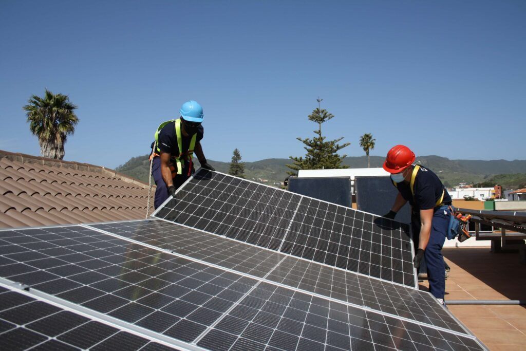 ¿Cuántos Paneles Solares Necesito Para Mi Casa?